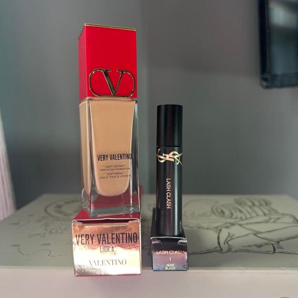 Valentino very valentino foundation ligr4